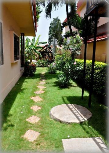 Hotel Aurore Lom�