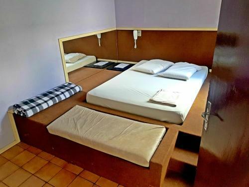 Hotel Comodoro De Quara�