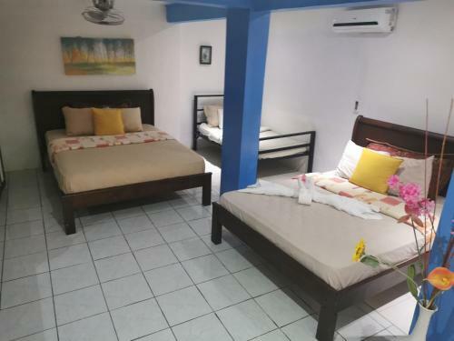 Hostal Hotel Cafe Del Mar, En Valle Pura Vida