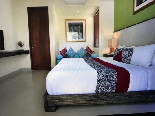 Hostal Hotel Cafe Del Mar, En Valle Pura Vida
