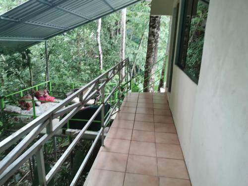 Hostal Hotel Cafe Del Mar, En Valle Pura Vida