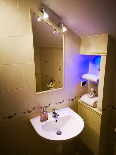 Hostal Pensjonat B??kitny Anio?