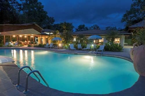 Hotel Crocodile Bay Resort