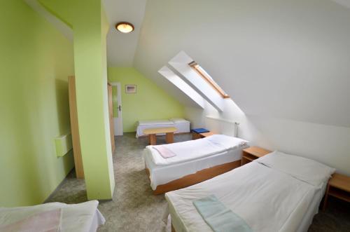 Hostal Penzion Pood?�