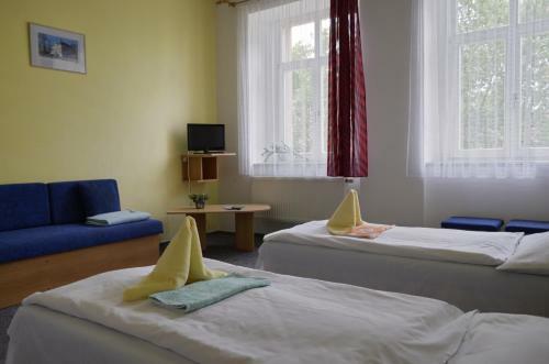 Hostal Penzion Pood?�