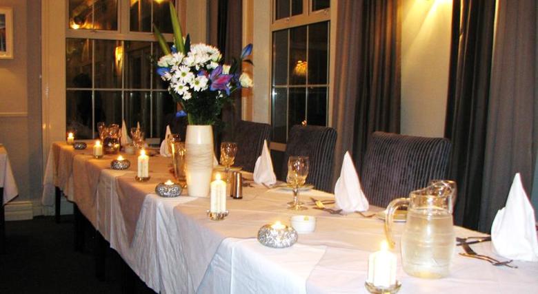 Hotel Leenane (.)