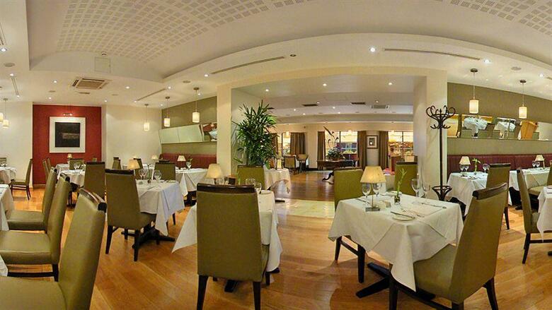 Brooks Hotel