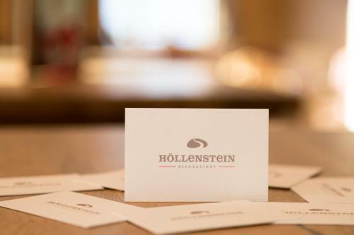 Hostal Berggasthof H�llenstein