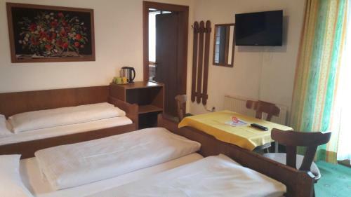 Hostal Pension Mozart