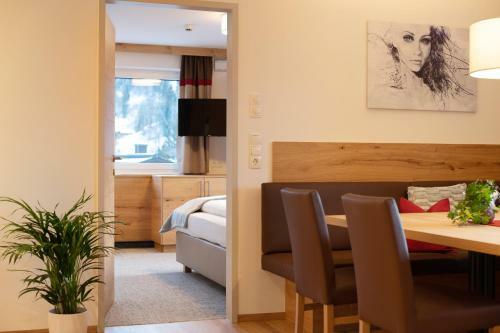 Hostal G�stehaus Schattauer