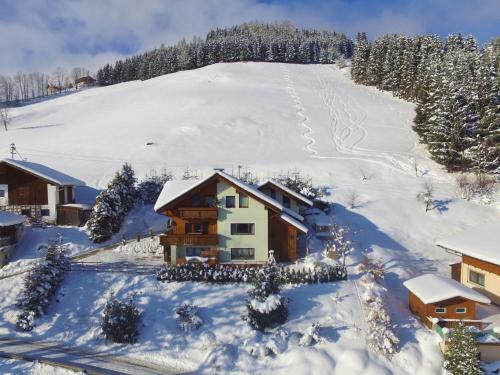 Sunny Apartment In Wagrain Austria With Balcony