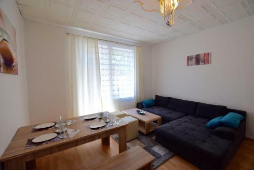 Apartment Ostendplatz