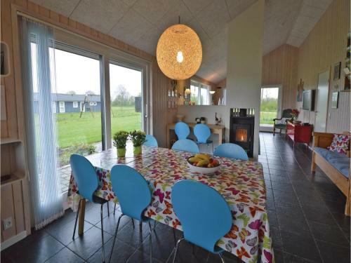 Three-bedroom Holiday Home In Ejstrupholm