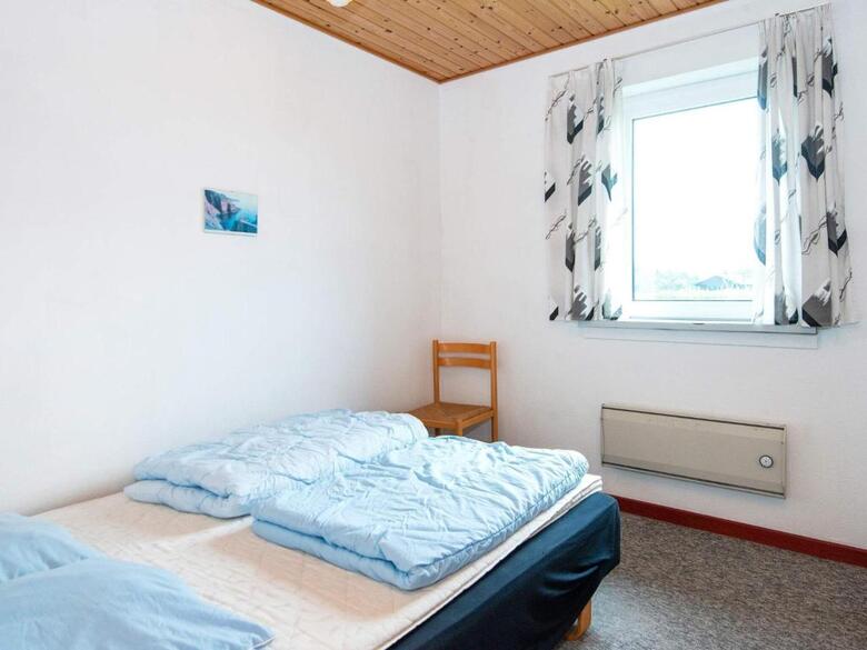 Four-bedroom Holiday Home In Harbo�re 8