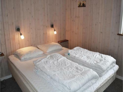 Five-bedroom Holiday Home Tarm With A Fireplace 03