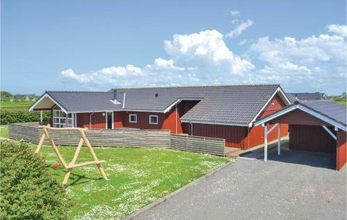 Five-bedroom Holiday Home Tarm With A Fireplace 03