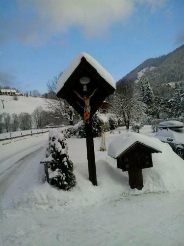 Hostal Appartement Pension Grasser