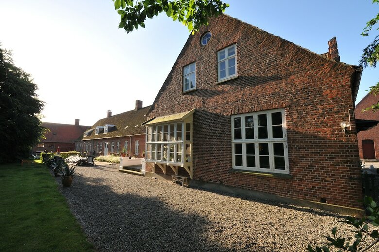 Bellingegaard Bed And Breakfast