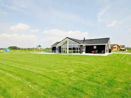 Four-bedroom Holiday Home In Sydals 5