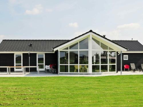 Four-bedroom Holiday Home In Sydals 5