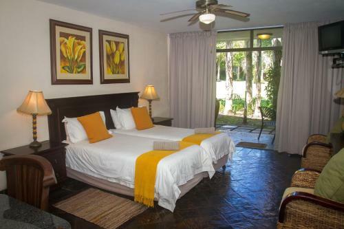 Hotel Areena Riverside Resort & Private Game Reserve