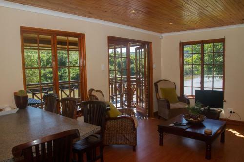 Hotel Areena Riverside Resort & Private Game Reserve