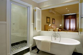 Hotel Bushman Sands Golf Lodge And Estate