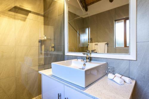 Montusi Mountain Lodge