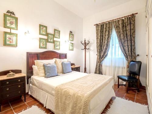 Villa Los Palacios Y Villafranca