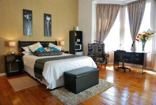Hostal Tranquil Guest House