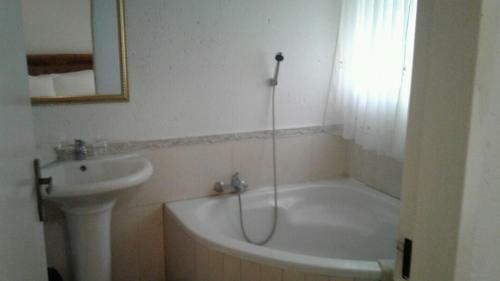 Hotel Ludiaana Guest House