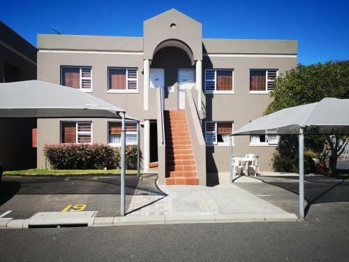 Smithland Self Catering Apartments