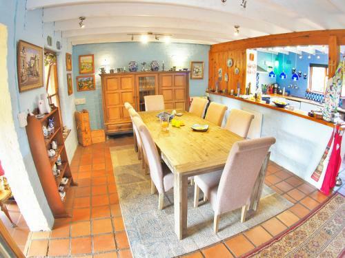 Elly's Place B&B