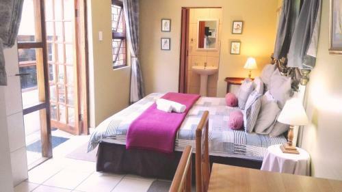 Posada Hoylake Inn