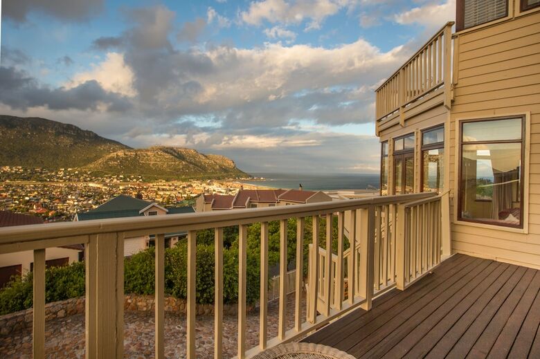 Hostal Tranquility Guest House