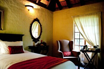 Shikwari Bush Lodge & Pangolin Bush Camp