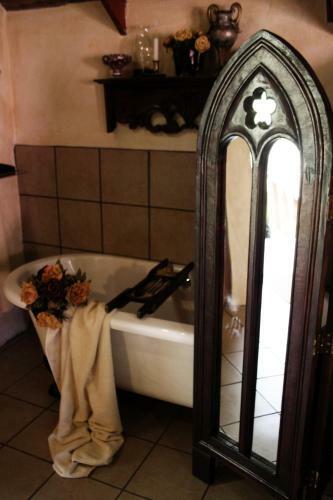 Hostal Fox's Hill Guesthouse