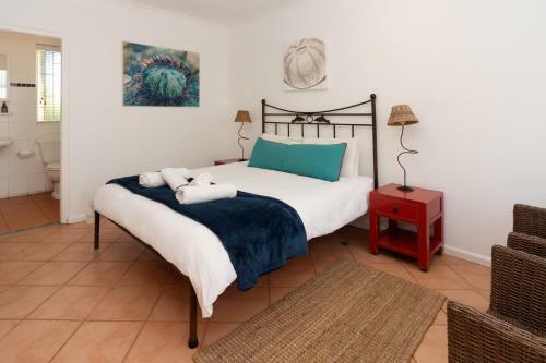 Bed & Breakfast Boulders Beach Lodge And Restaurant