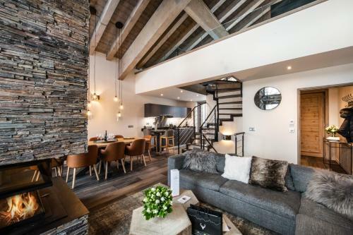 Yellowstone Lodge