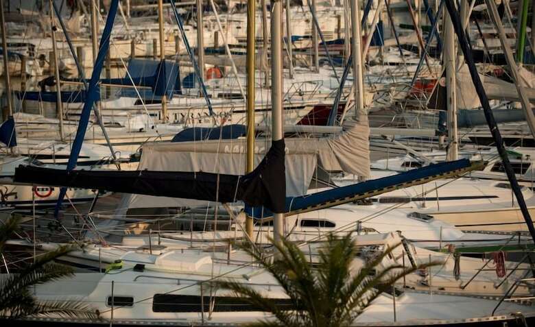 Hotel Marina Port