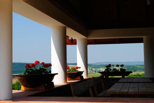�reghegyi Apartman