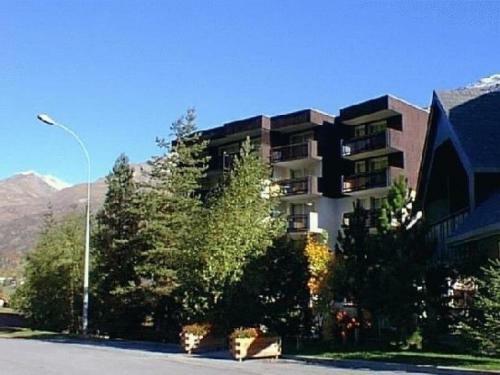 Apartment Bez