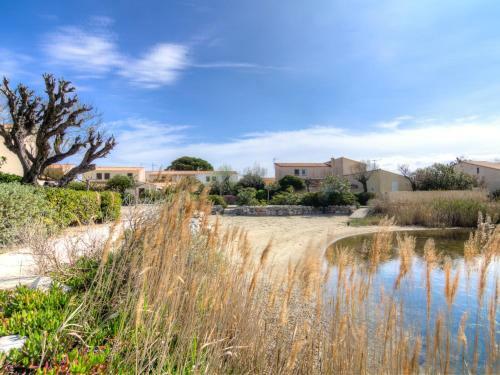 Holiday Home Les Jardins Du Barcar�s.5