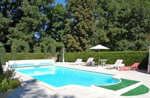 Lencloitre Villa Sleeps 12 Pool Wifi