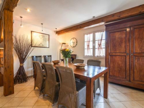Modern Villa With Private Pool In Malves-en-minervois