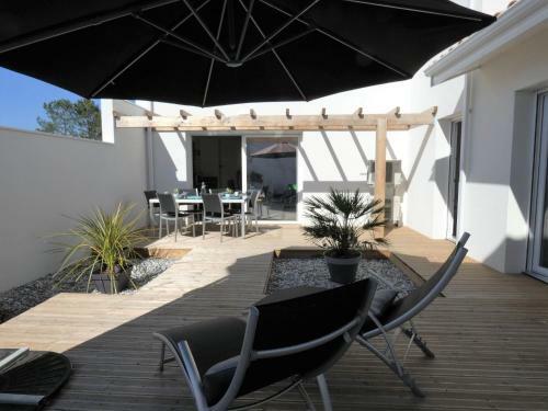 Apartment Les Patios De Flore