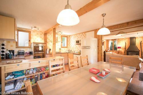 Chalet Charley Mc36