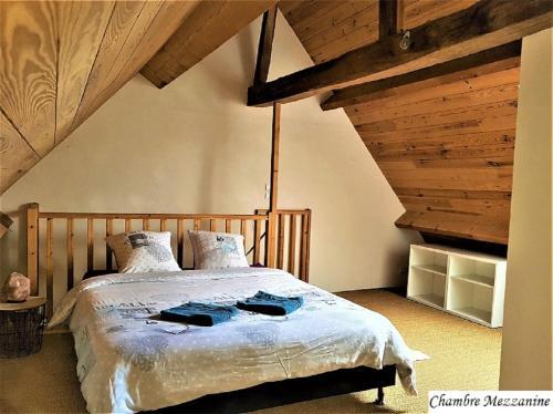 Hostal Chambre D Hotes Familiale La Belle Aventure