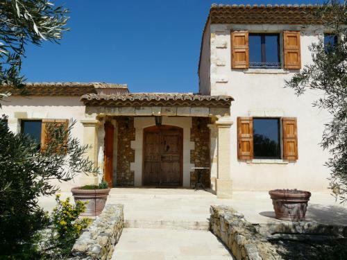 Villa Espanto