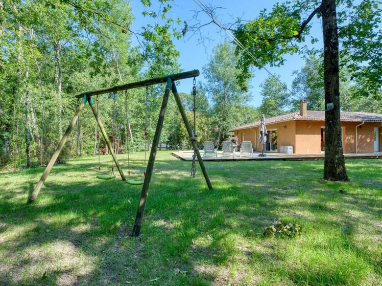 Holiday Home La Bergerie (nsm100)